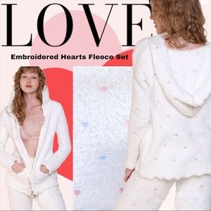 POL Berber Fleece Embroidered Heart Matching Set